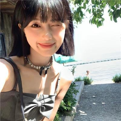 血色日中